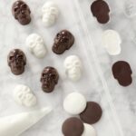 WILTON Mini Skull Candy Mould - Wilton - Chocolate Moulds - Showing Size