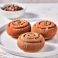 FunCakes Velvet Spray Milk Choco 100ml - FunCakes - Cake Decorating Tools - On Display