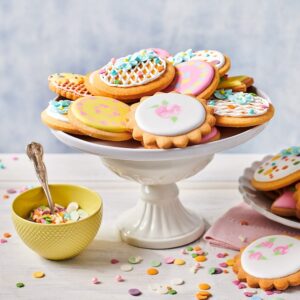 Home - Best Baking Supplies in Dubai, UAE FunCakes Royal Icing Mix 450g