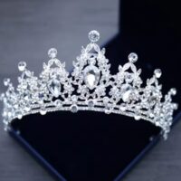 Queen Crystal Crown Cake Topper 3