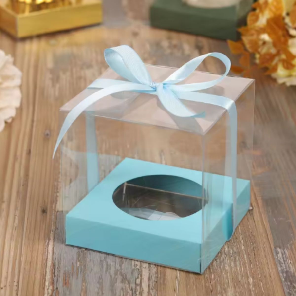 single Transparent Cupcake Box Blue single Transparent Cupcake Box Blue