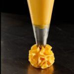 Colour Mill 2E Drop Flower Piping Tip (2)