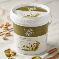 pistachio cream with nuts